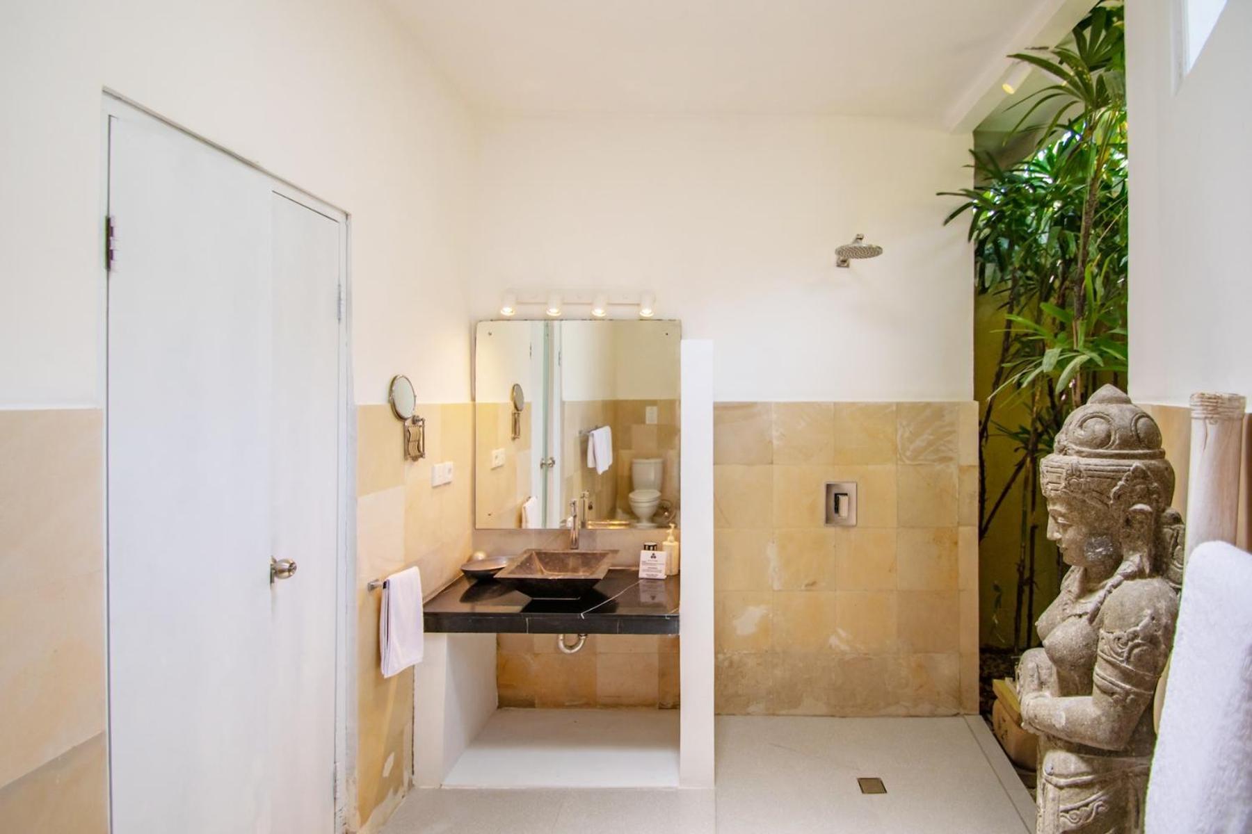Sitara Villa Seminyak Esterno foto