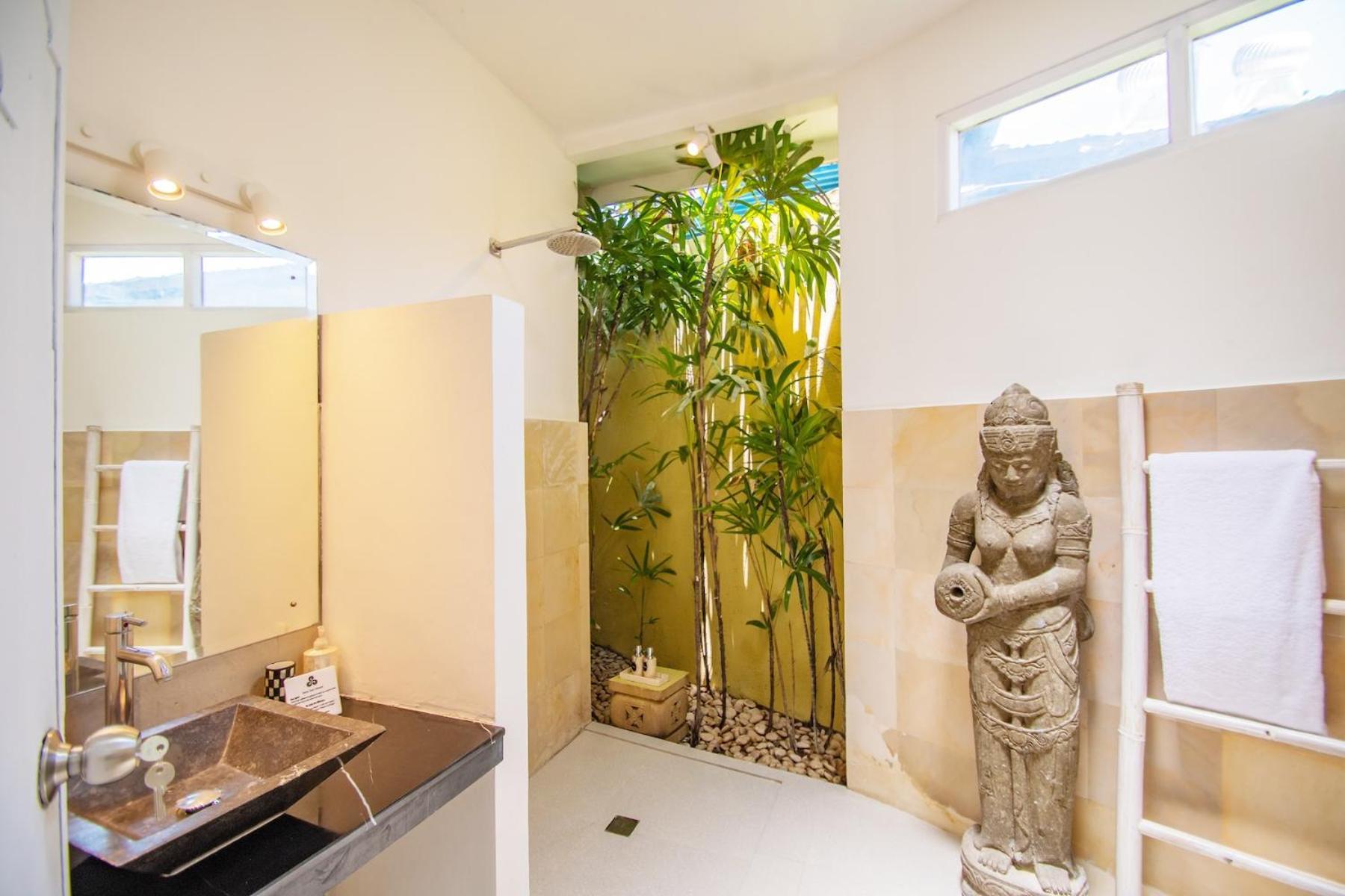 Sitara Villa Seminyak Esterno foto